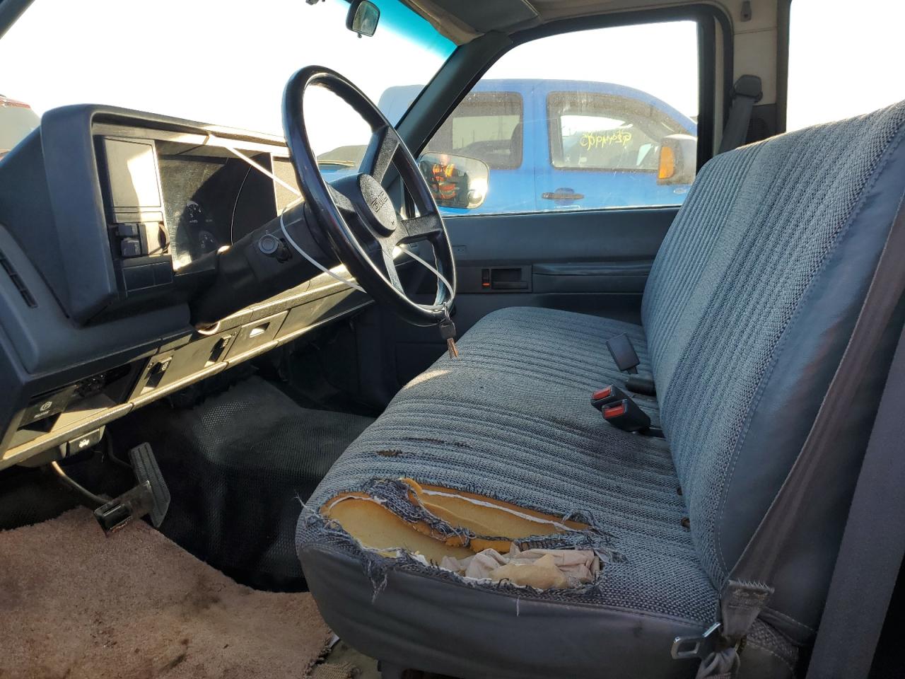 GMC G-series C2500 Image 6