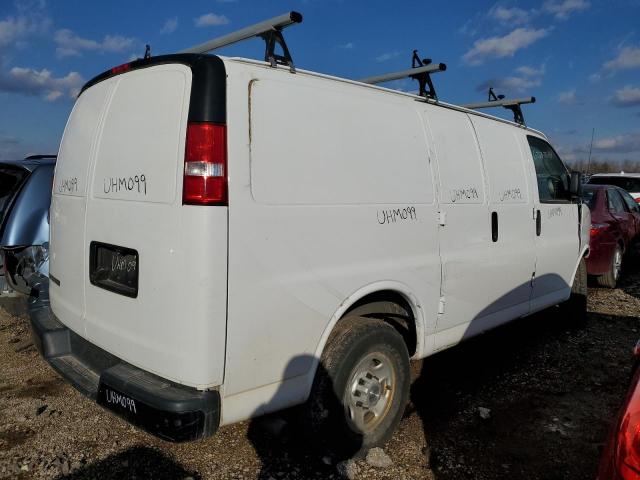 Chevrolet Express Image 2