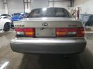 Lexus Es 300 Image 8