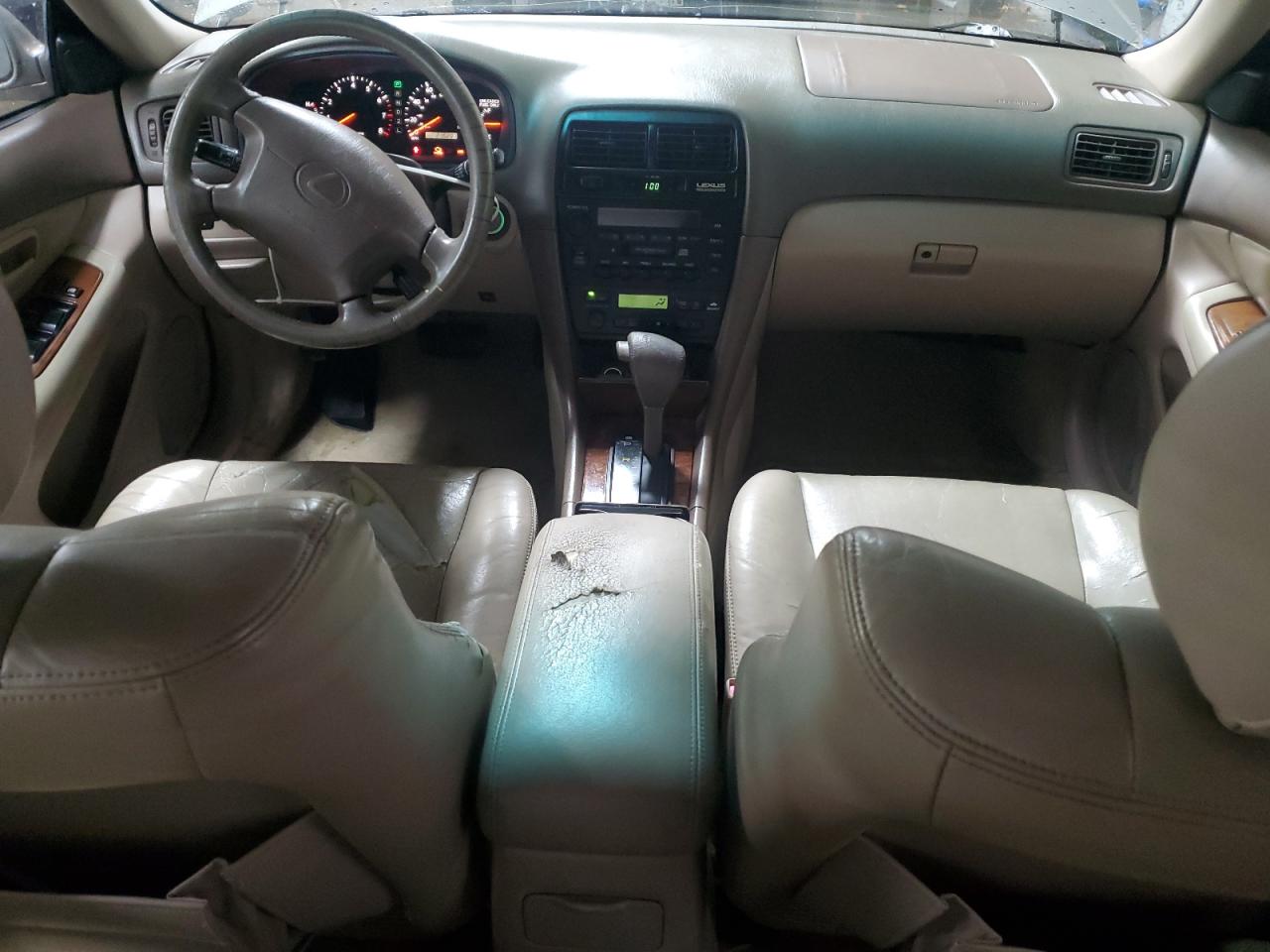 Lexus Es 300 Image 9