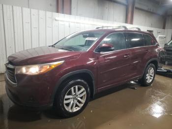  Salvage Toyota Highlander