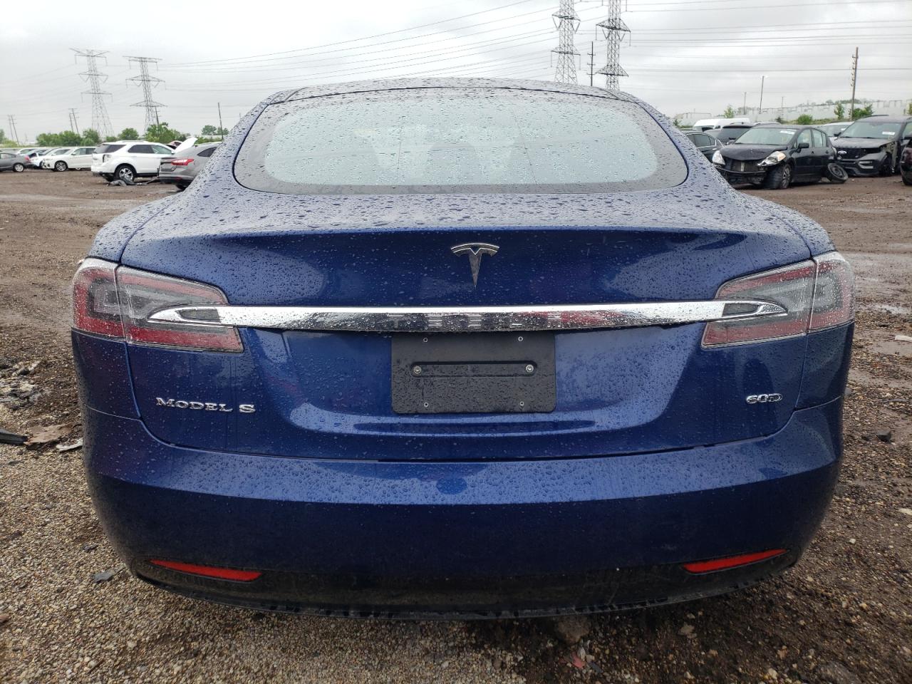 Tesla Model S Image 10