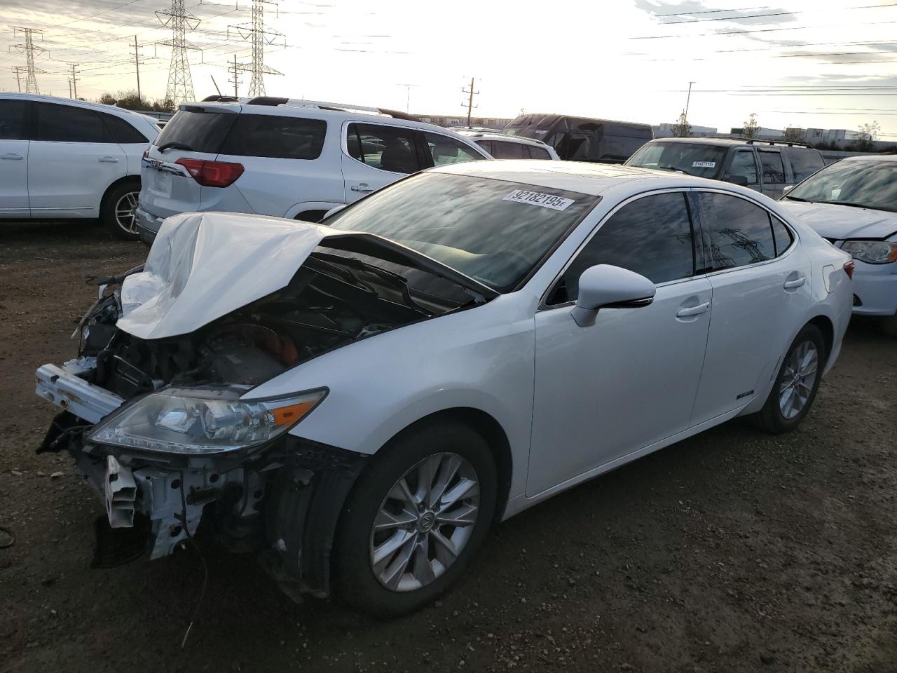 Lexus Es 300h Image 1