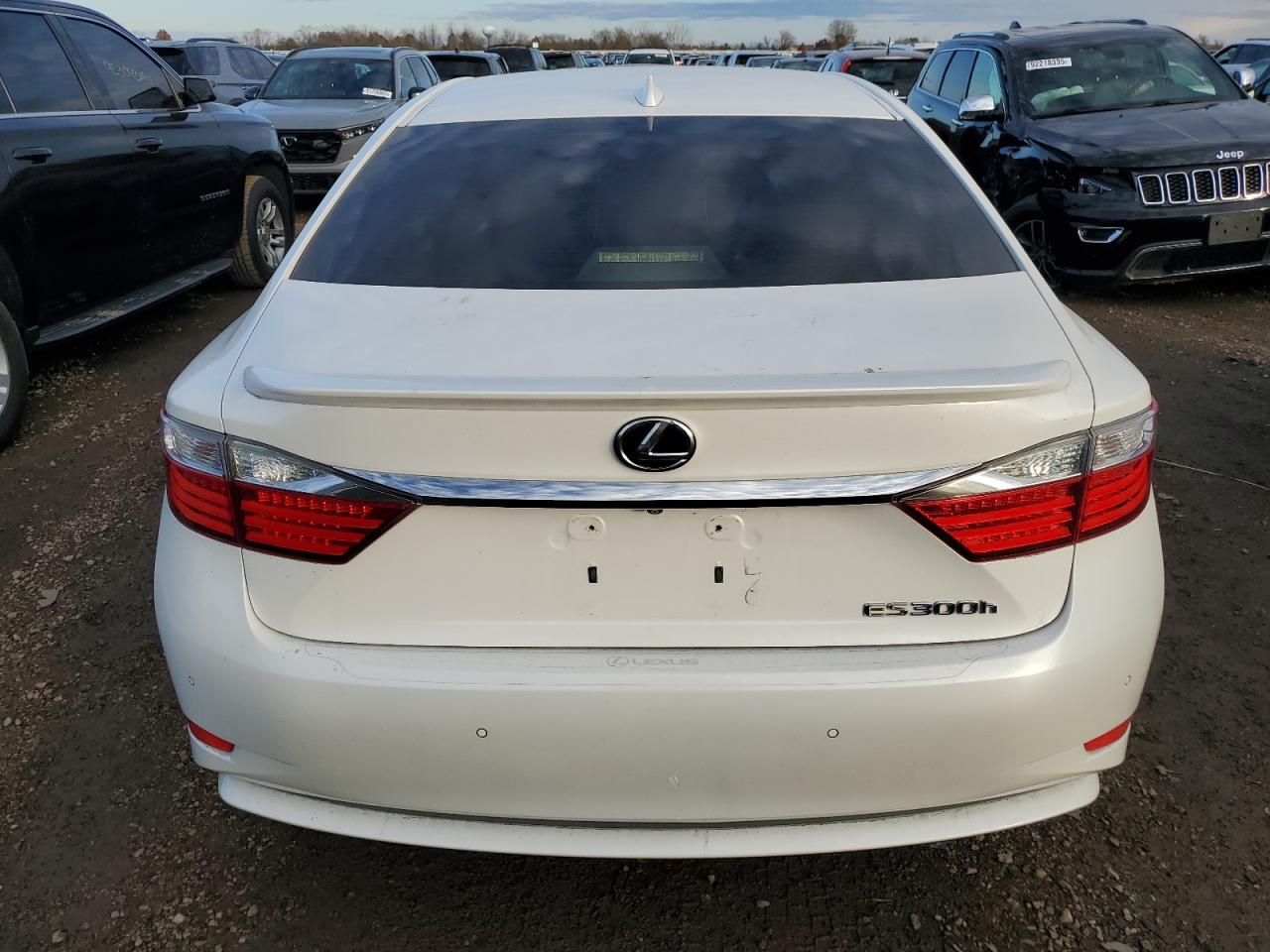 Lexus Es 300h Image 3