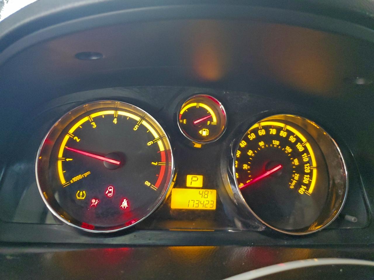 Saturn Vue Xe Image 9