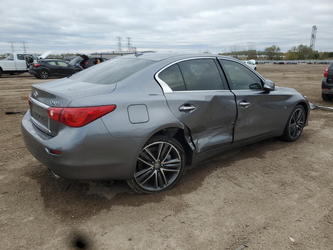 INFINITI Q50 Base Image 10
