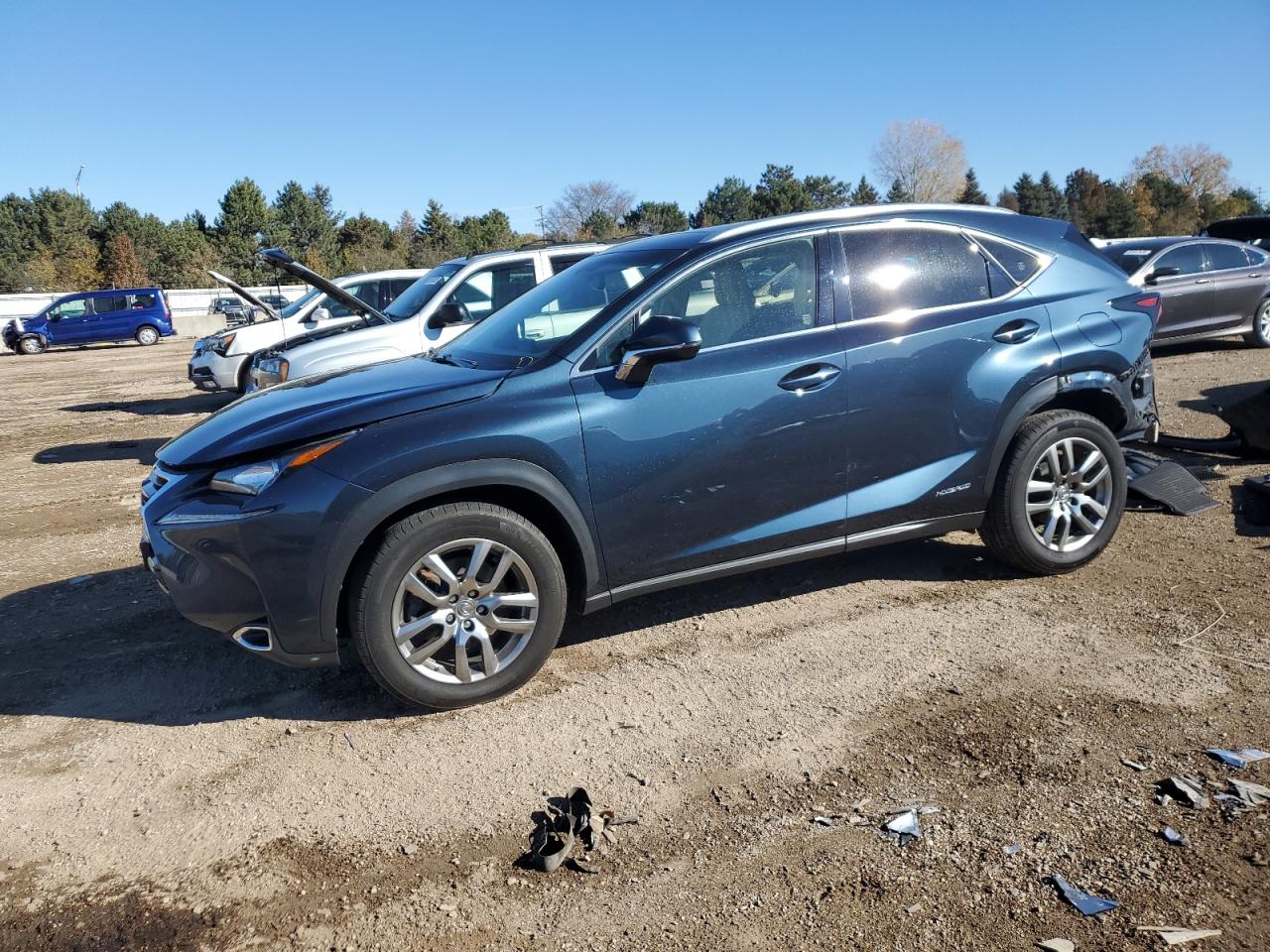 Lexus NX 300h Image 1