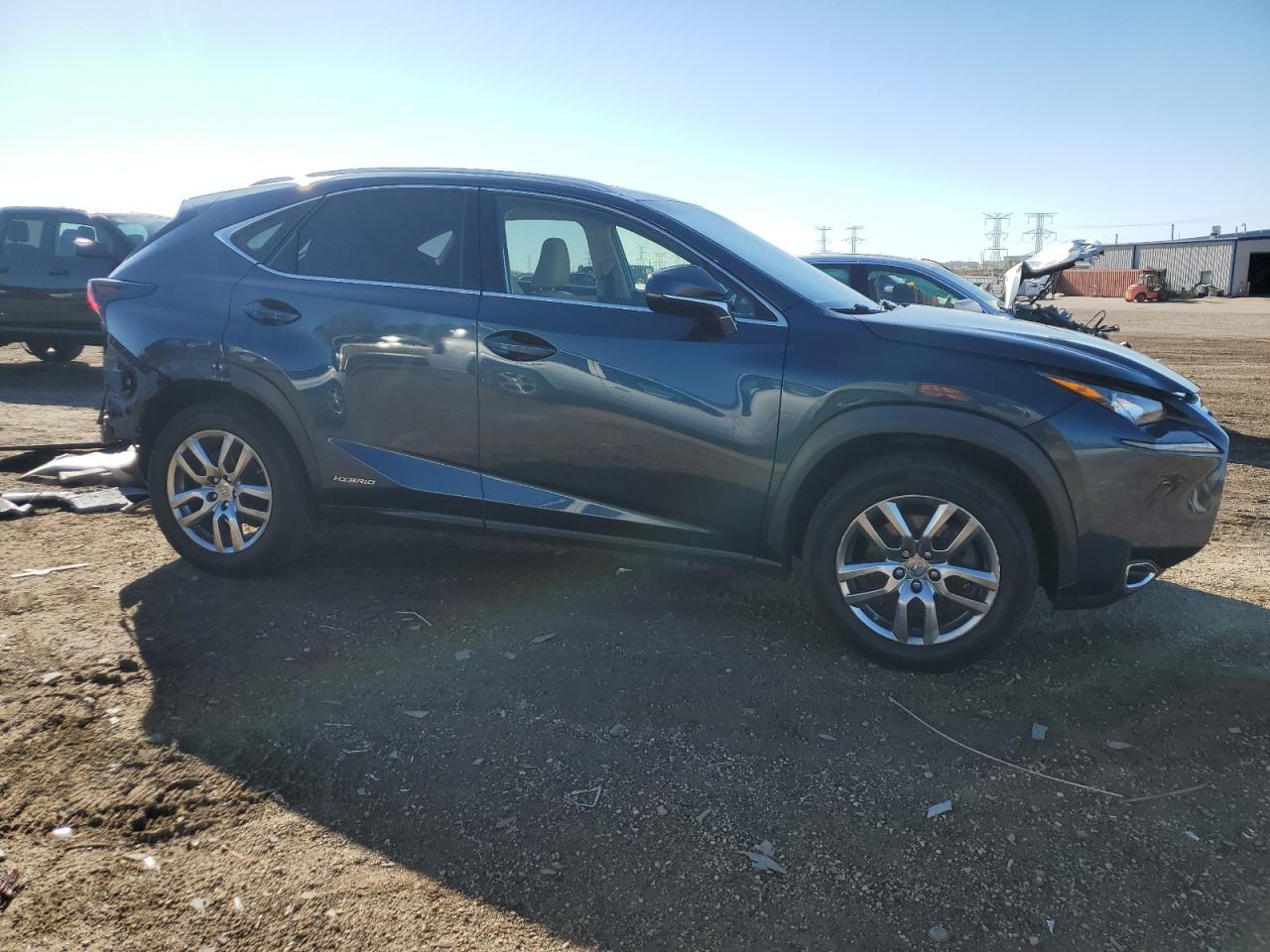 Lexus NX 300h Image 5