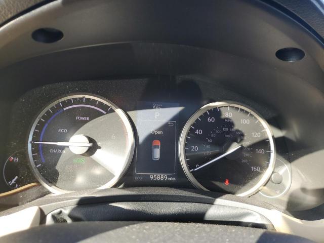 Lexus NX 300h Image 4