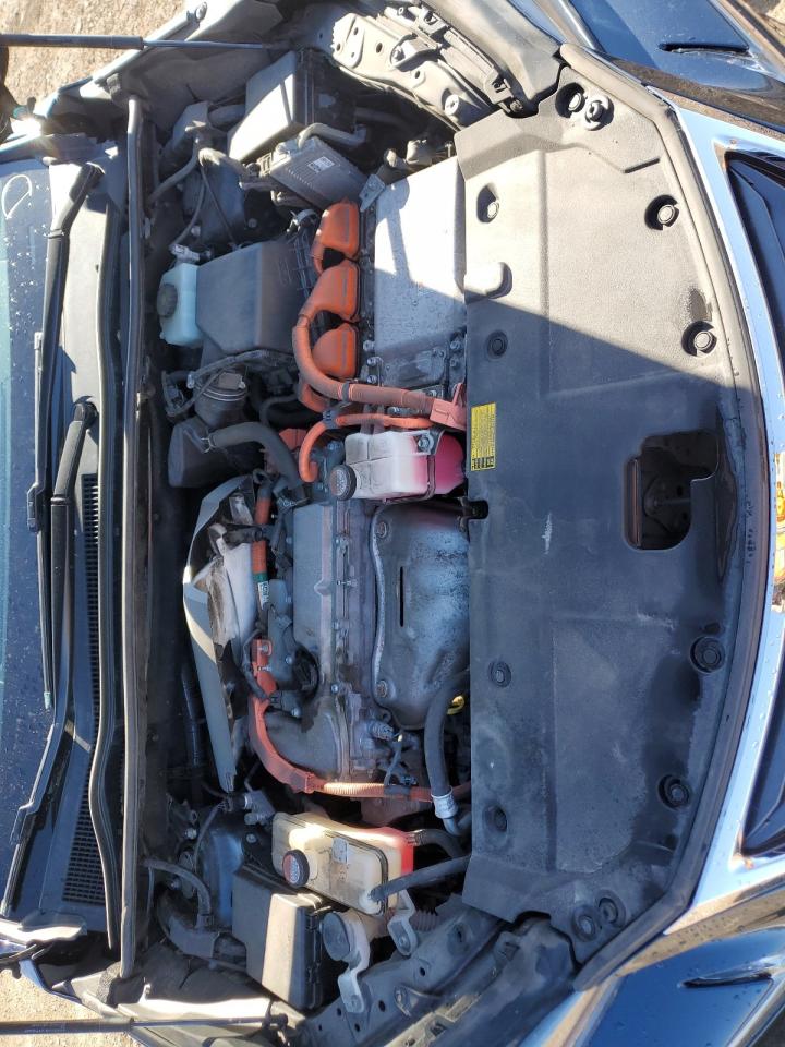 Lexus NX 300h Image 10