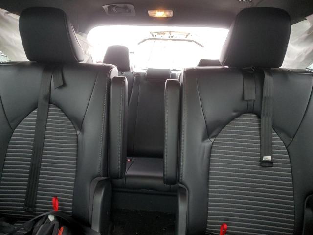 Toyota Highlander Xse Image 6