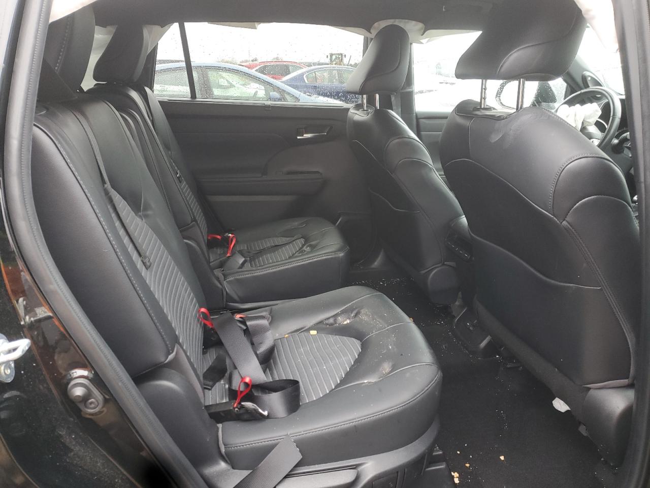 Toyota Highlander Xse Image 2