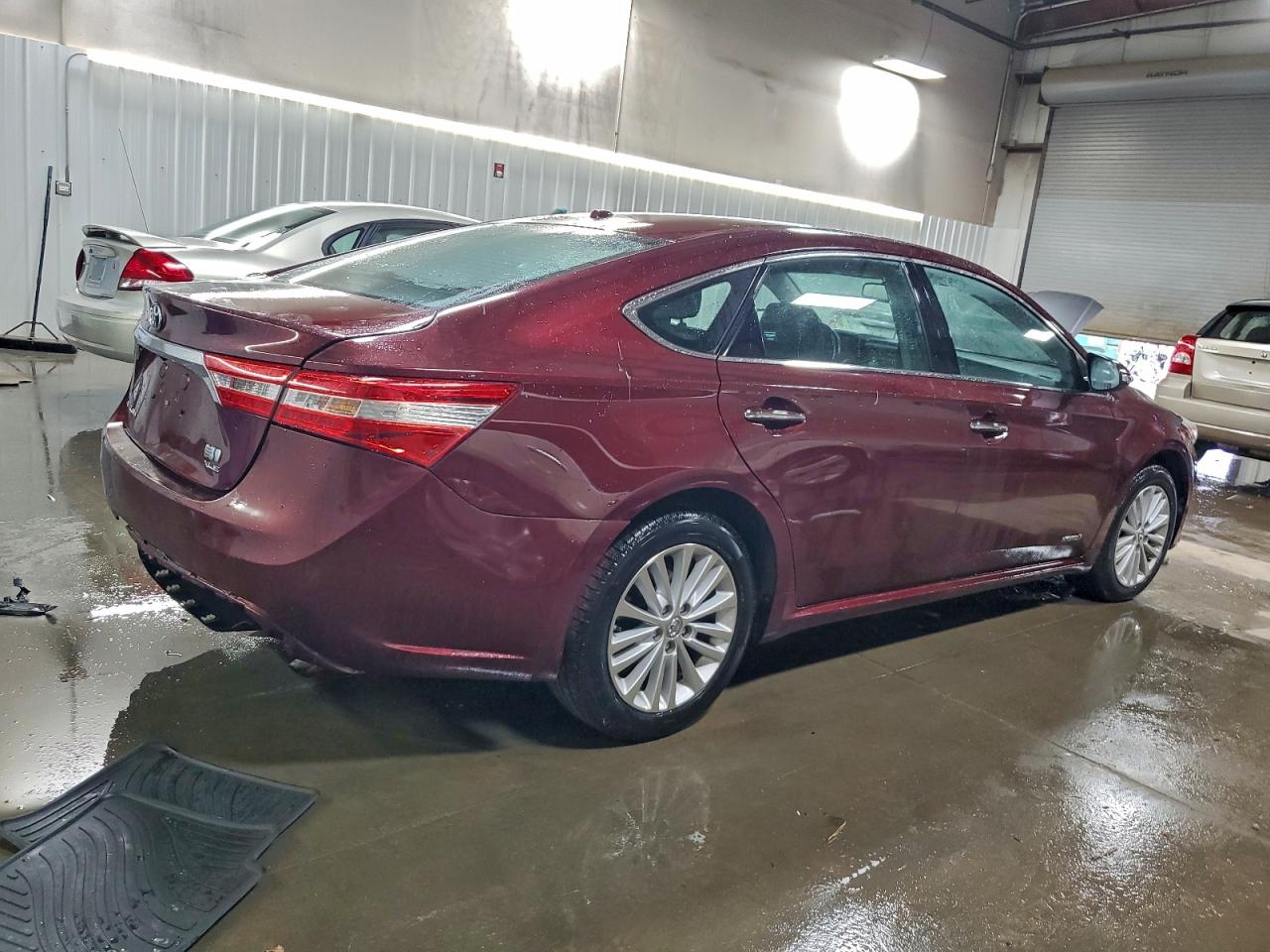 Toyo Avalon Hybrid Image 10