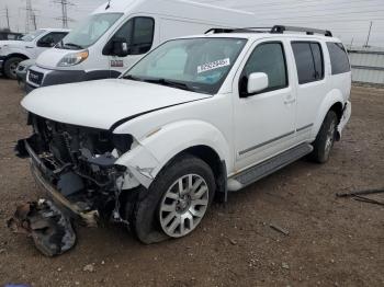 Salvage Nissan Pathfinder