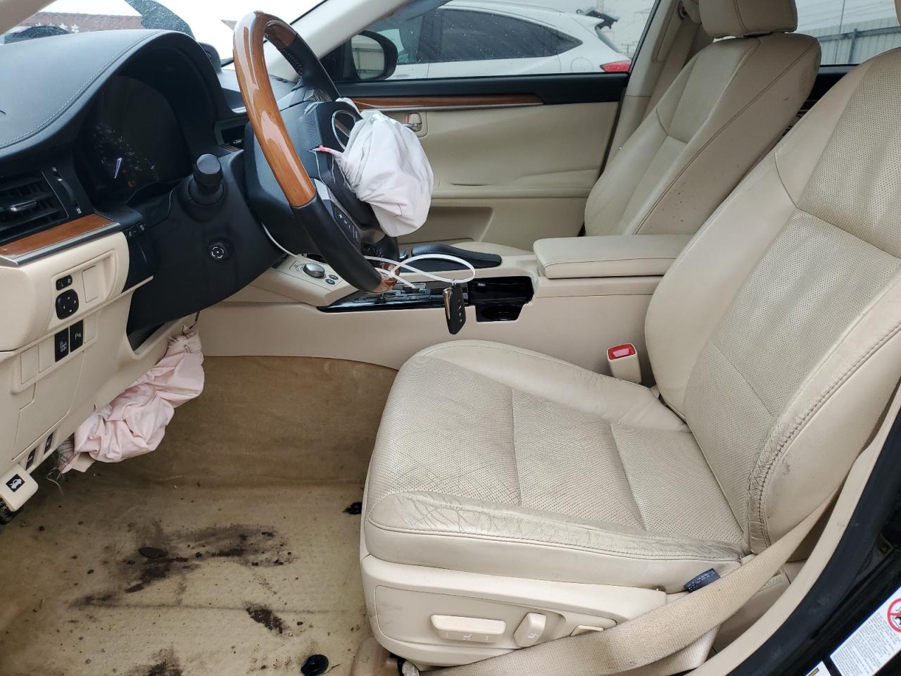 Lexus Es 300h Image 2