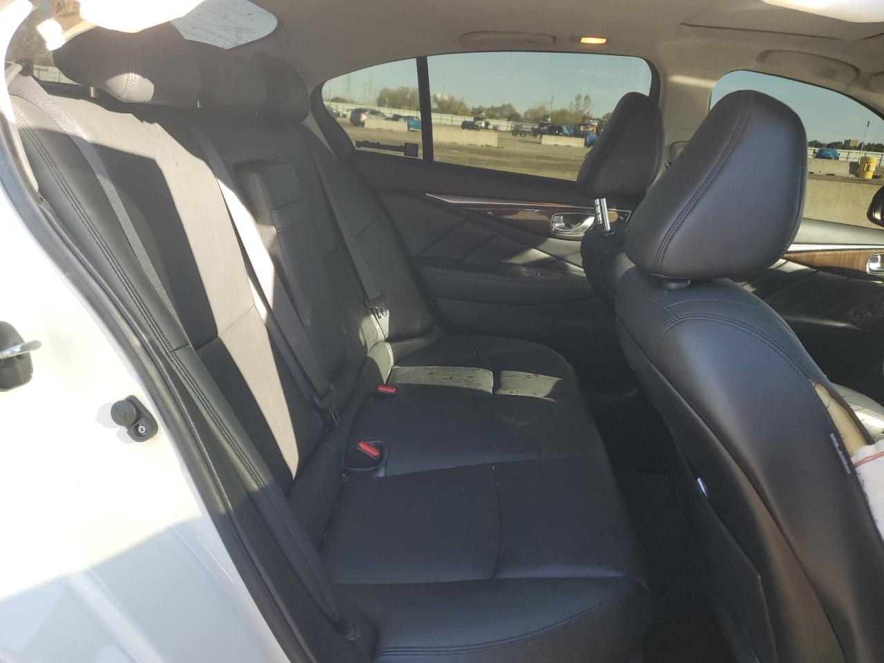 INFINITI Q50 Luxe Image 10