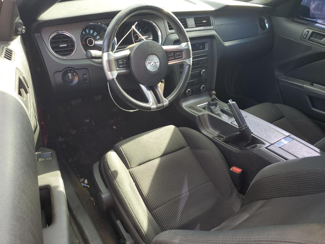 Ford Mustang Image 11