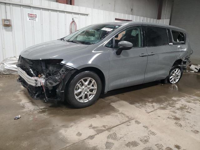  Salvage Chrysler Pacifica
