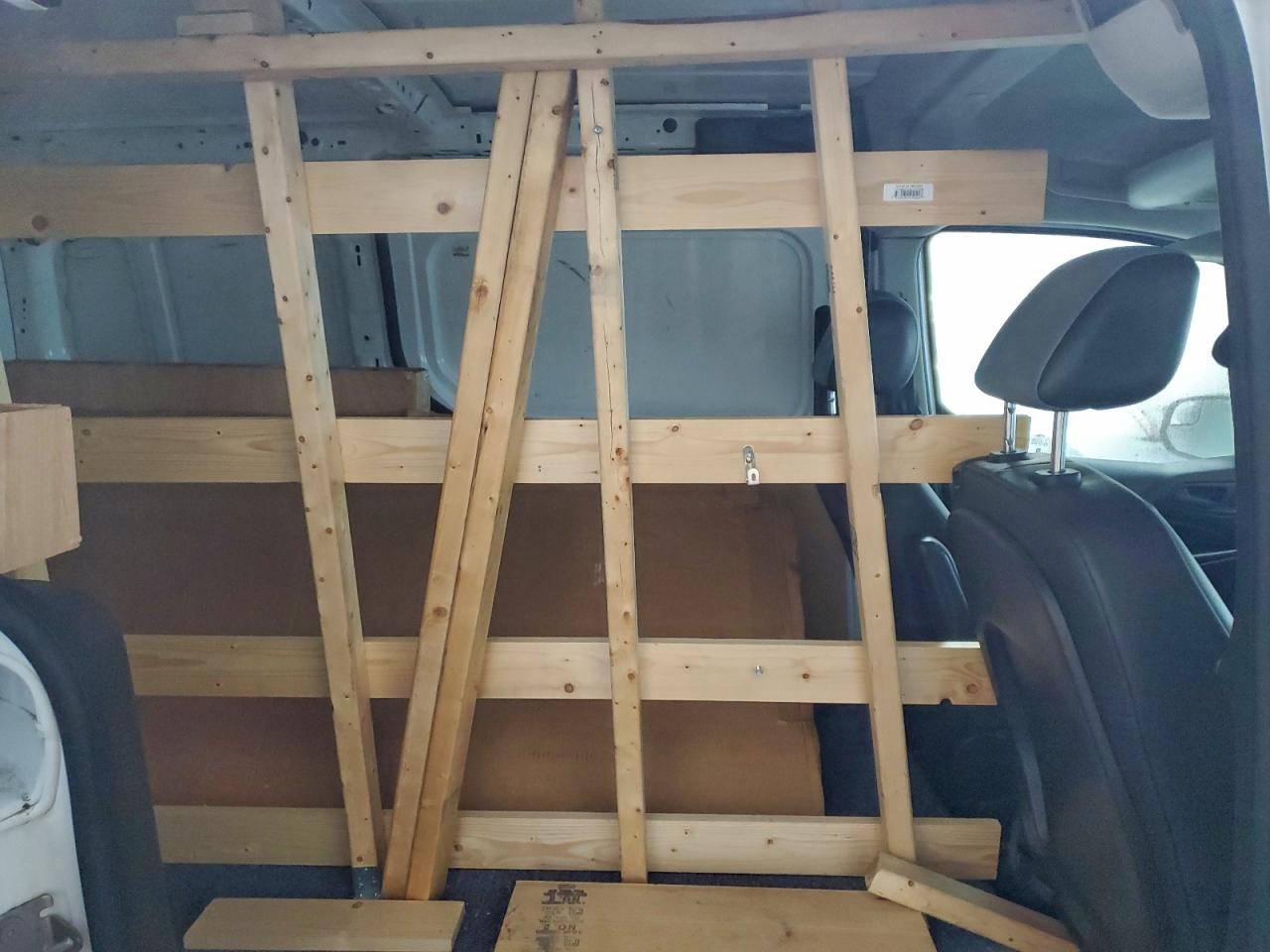 Ford Transit Xl Image 11