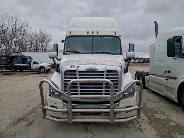 Freightliner Cascadia 1 Image 2