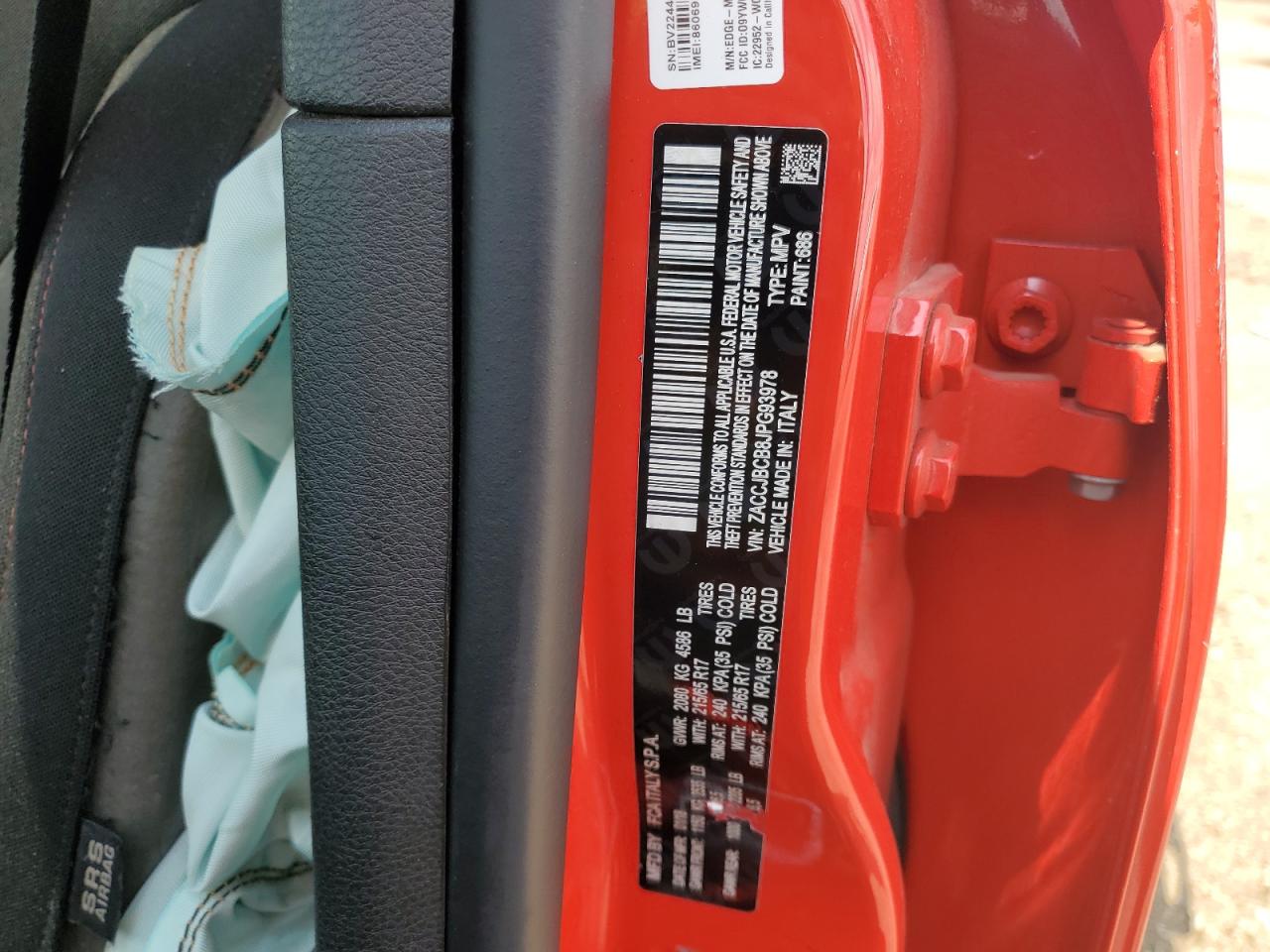 Jeep Renegade Trailhawk Image 9