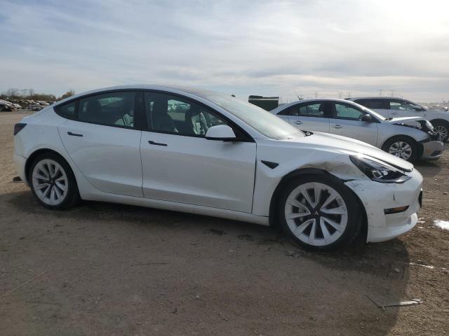 Tesla Model 3 Image 4