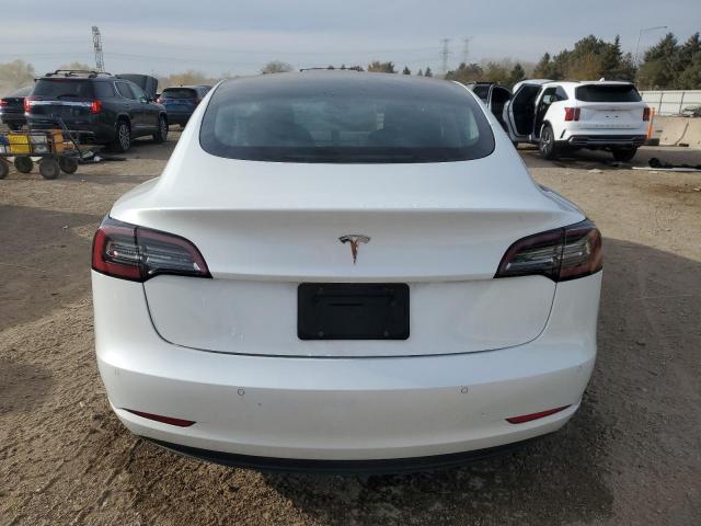 Tesla Model 3 Image 6