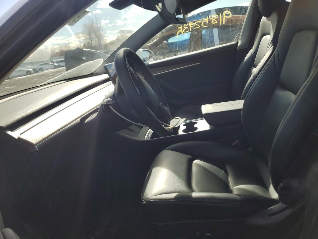 Tesla Model 3 Image 8