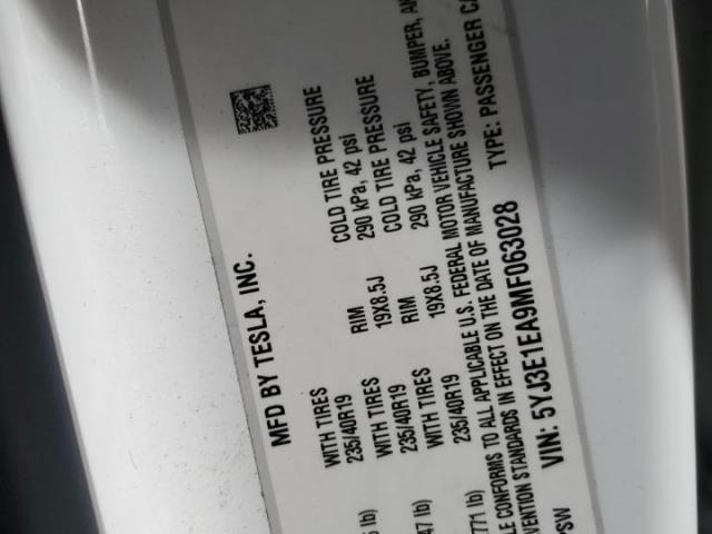 Tesla Model 3 Image 3