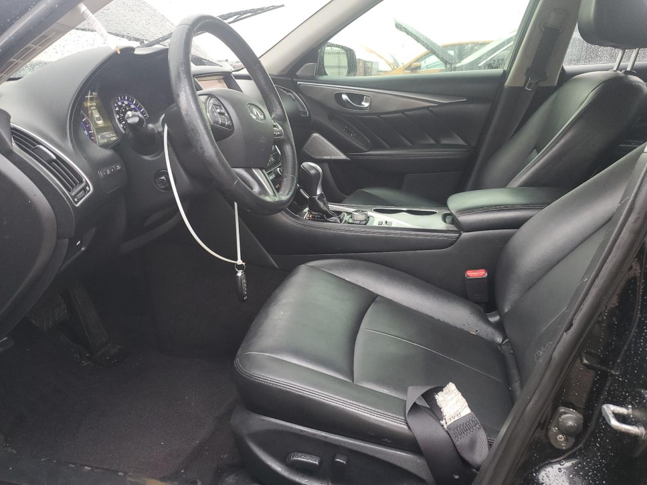 INFINITI Q50 Premium Image 4