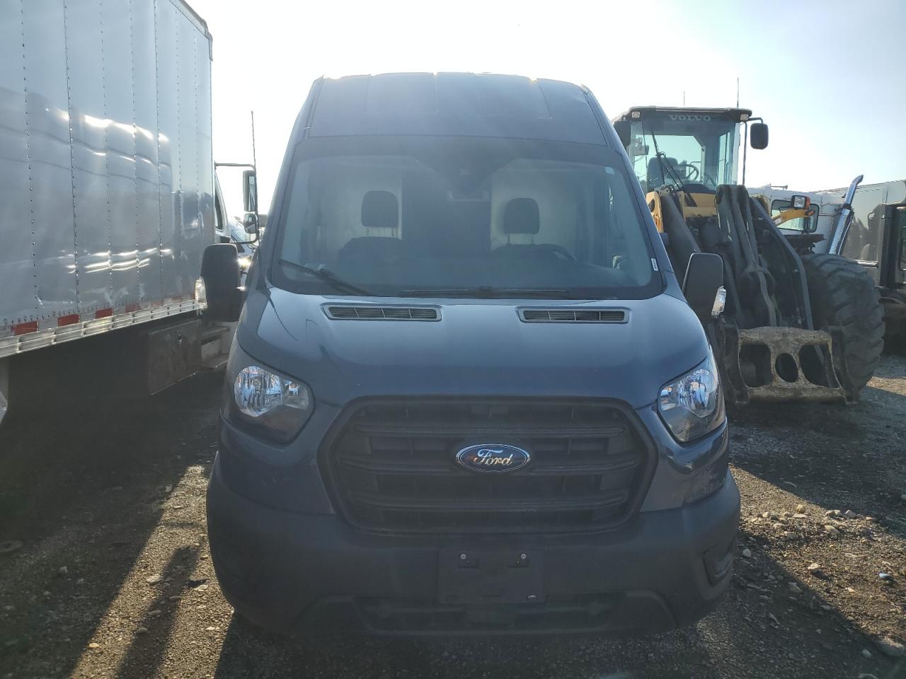 Ford Transit T-250 Image 7