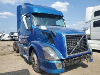  Salvage Volvo Vnl
