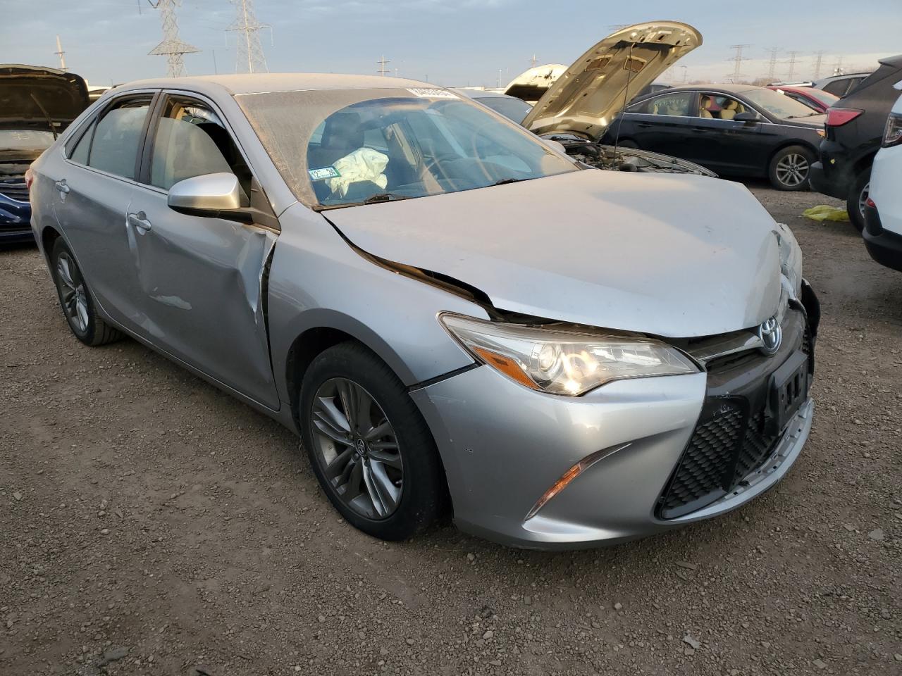 Toyota Camry Le Image 2