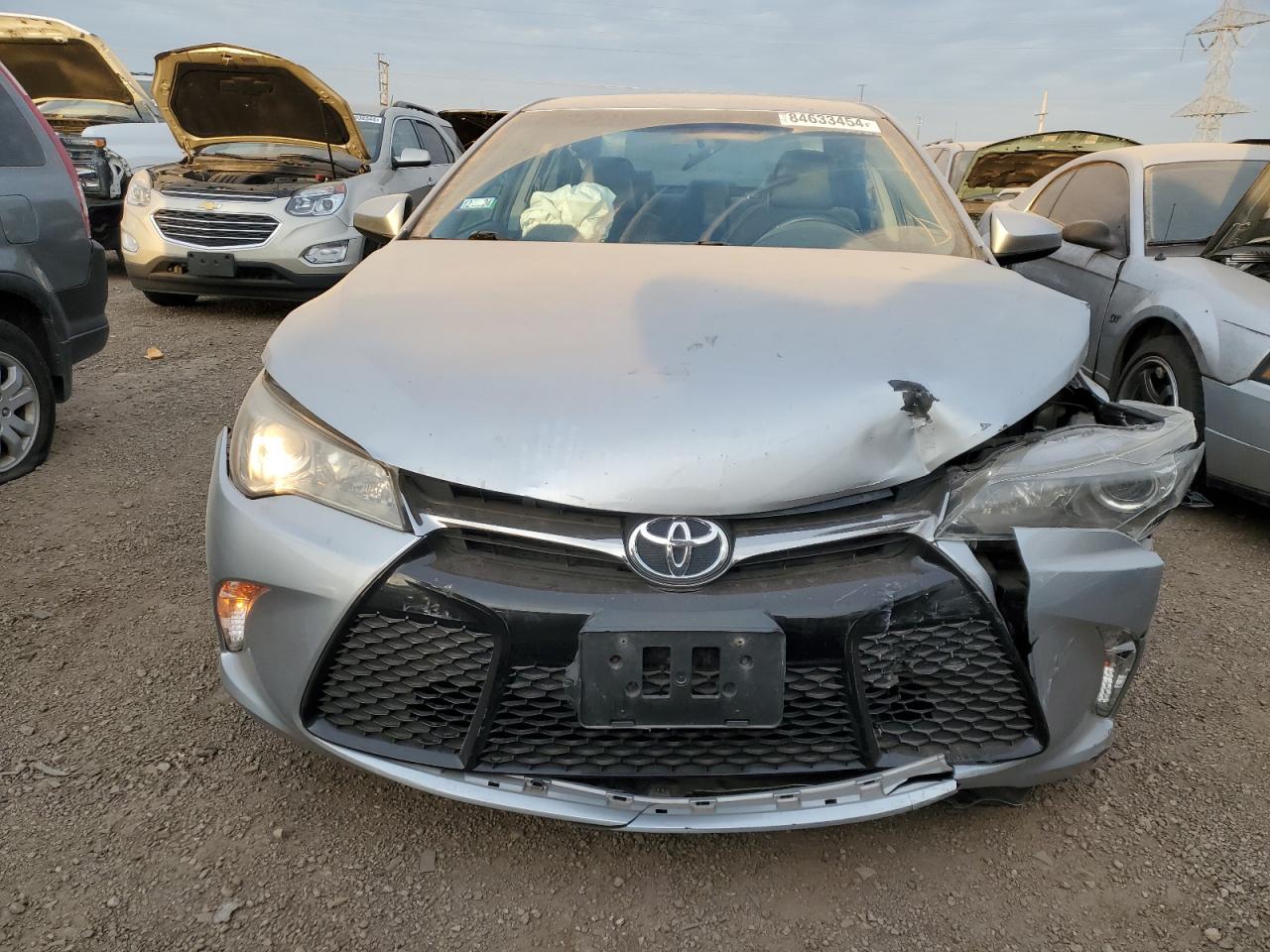 Toyota Camry Le Image 11