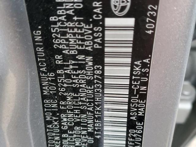 Toyota Camry Le Image 10