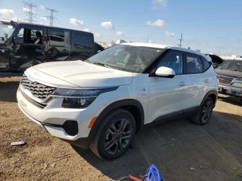  Salvage Kia Seltos