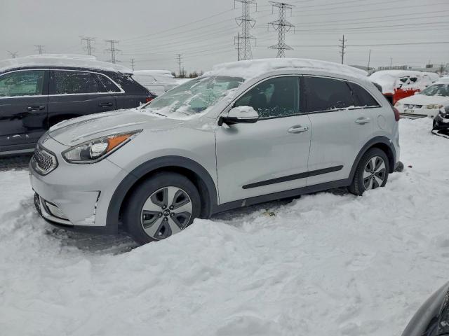  Salvage Kia Niro