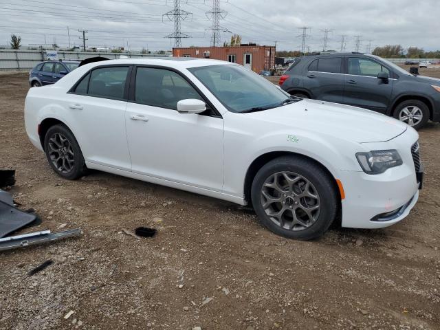 Chrysler 300 S Image 4