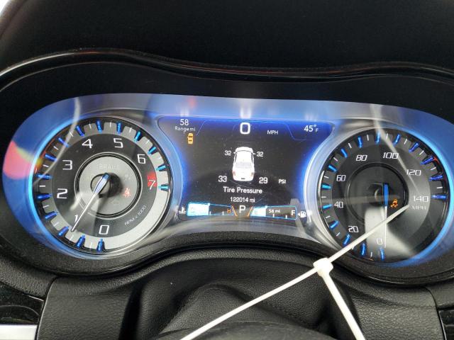 Chrysler 300 S Image 6