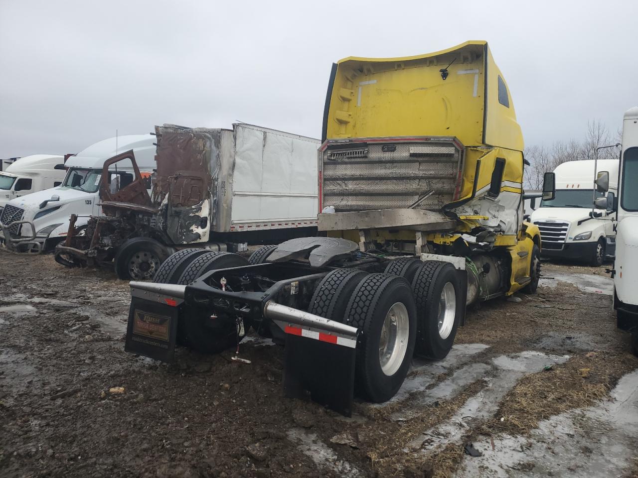 Peterbilt 579 Image 6