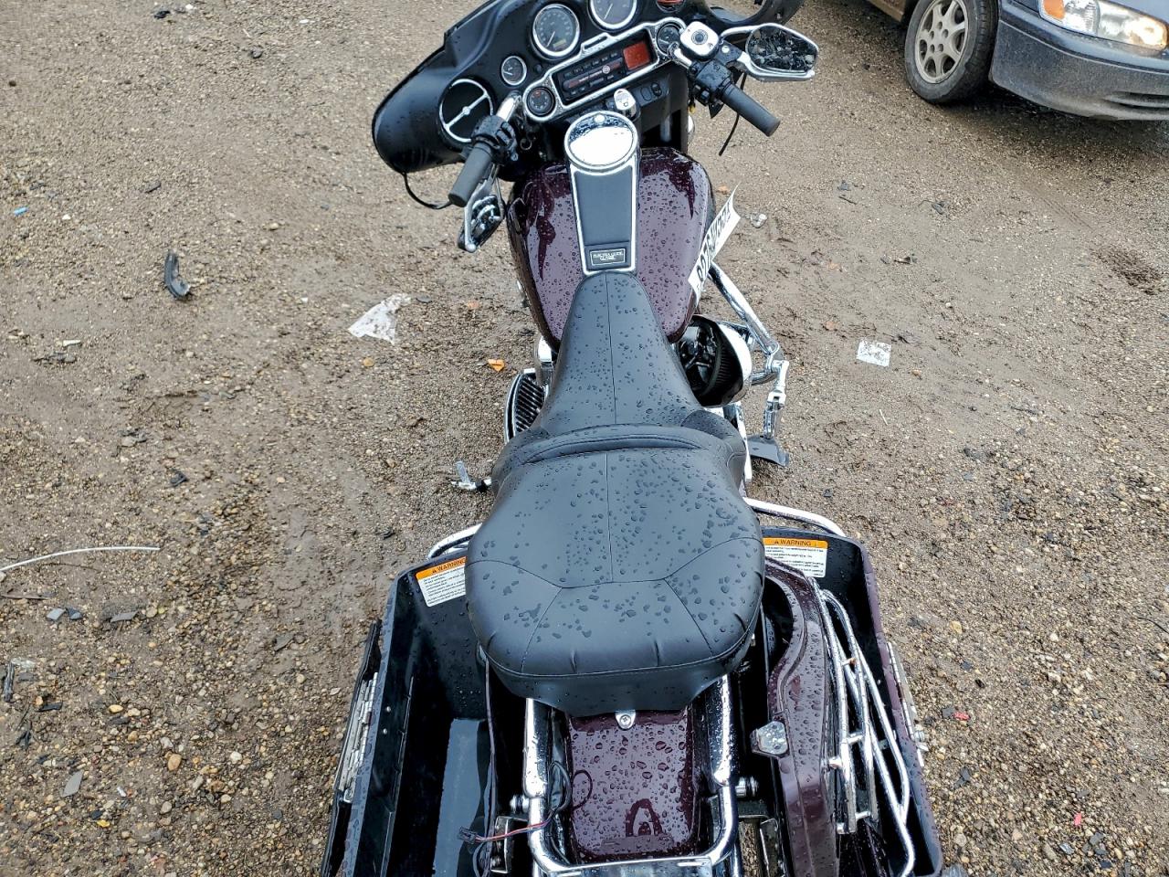 Harley-Davidson Fl Image 5