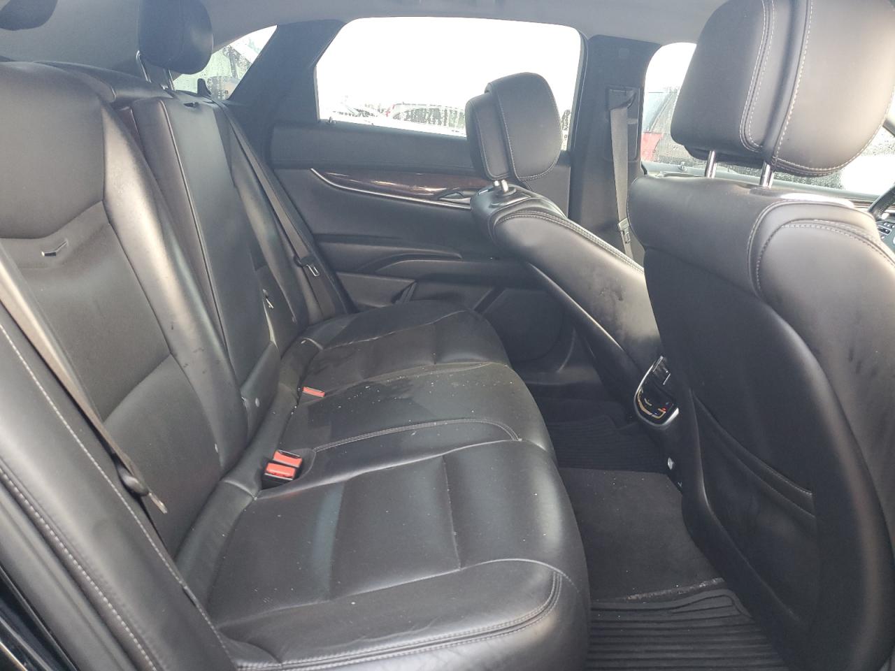 Cadillac XTS Premium Collection Image 8