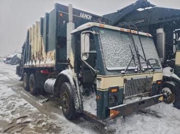  Salvage Mack 600 Le600