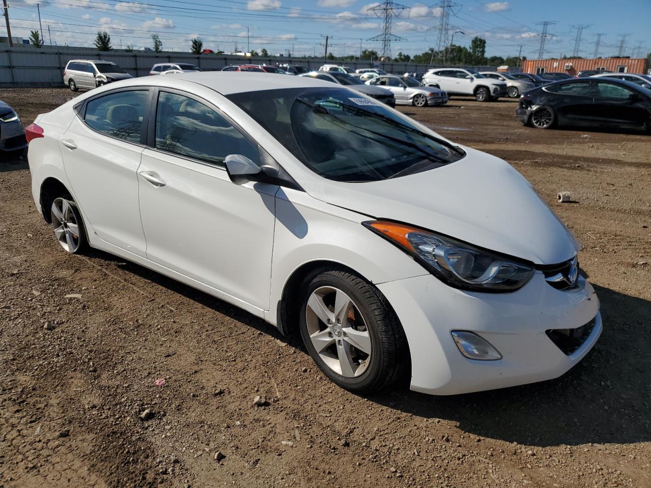 Hyundai ELANTRA Gls Image 3