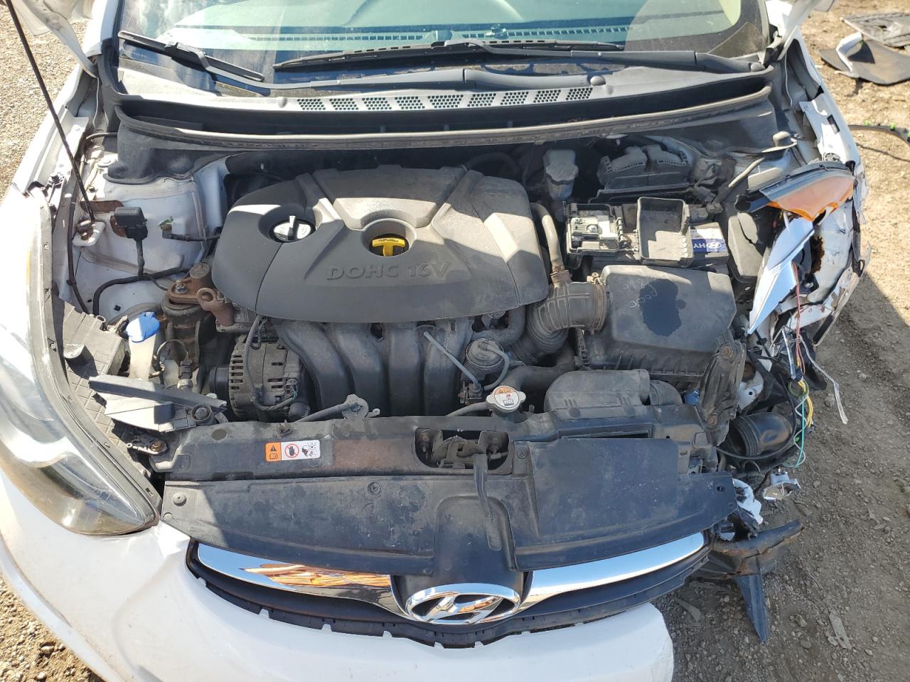 Hyundai ELANTRA Gls Image 11