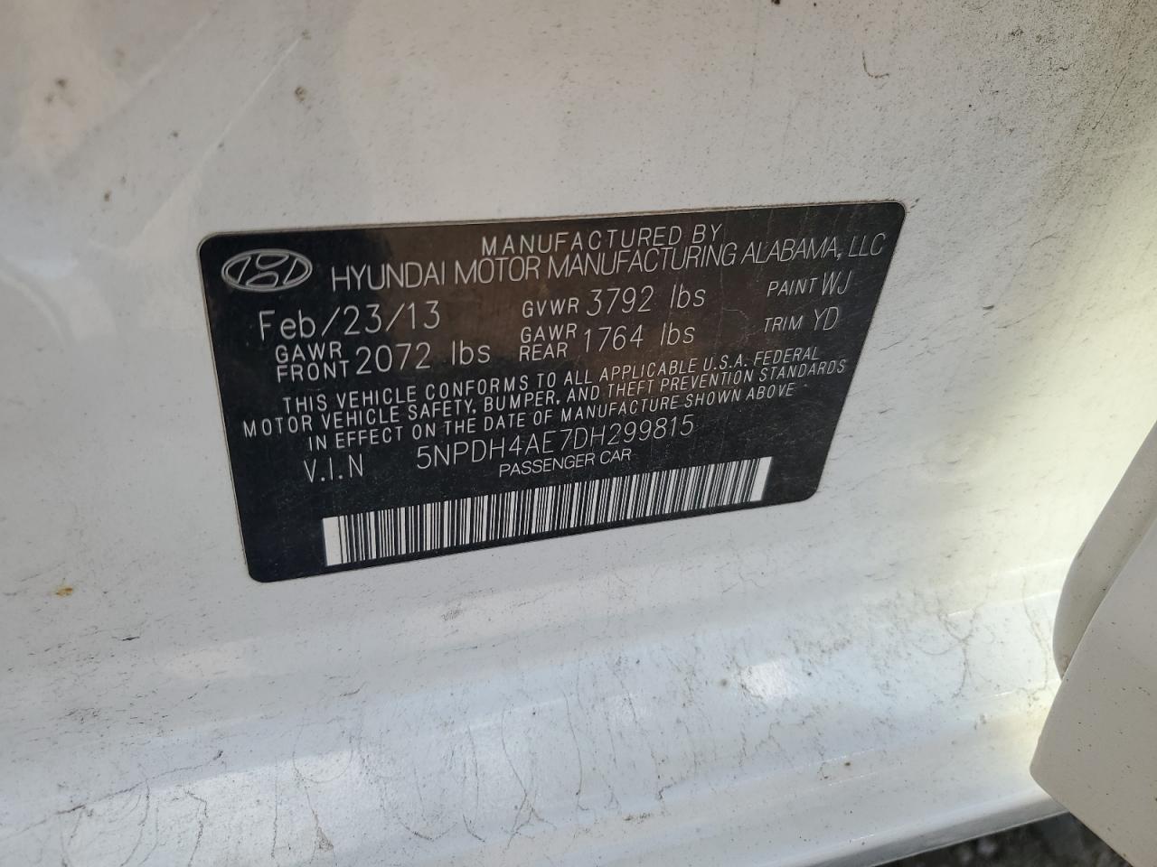 Hyundai ELANTRA Gls Image 9