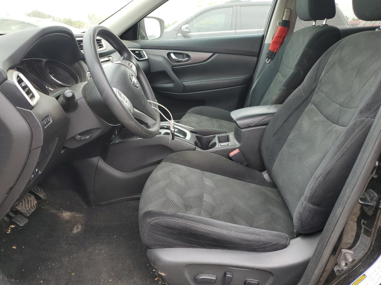 Nissan Rogue S Image 8