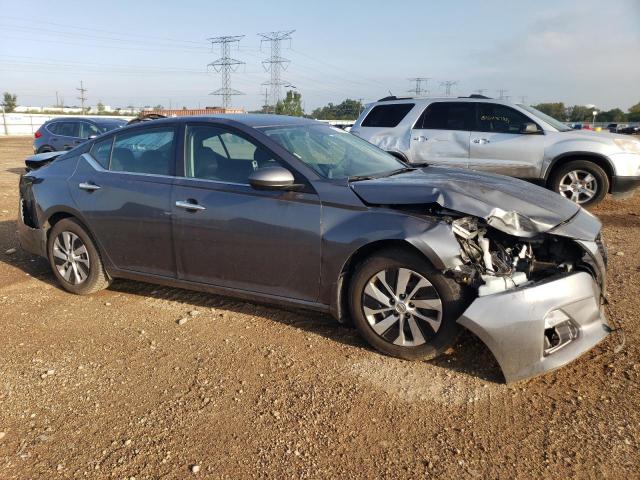 Nissan Altima S Image 6