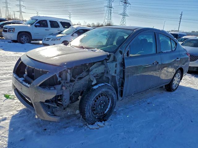  Salvage Nissan Versa