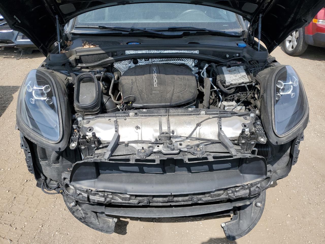 Porsche Macan Image 3